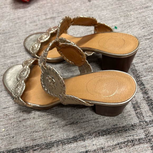 Jack Rogers Lauren Mid-Heel 9.5 Gold - Picture 3 of 6